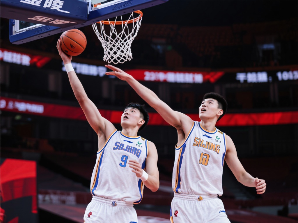 杨瀚森首节表现起伏拿下6分2板3失误,余嘉豪稳健贡献4分4板 从数据对比来看,杨瀚森在得分上略胜一筹,