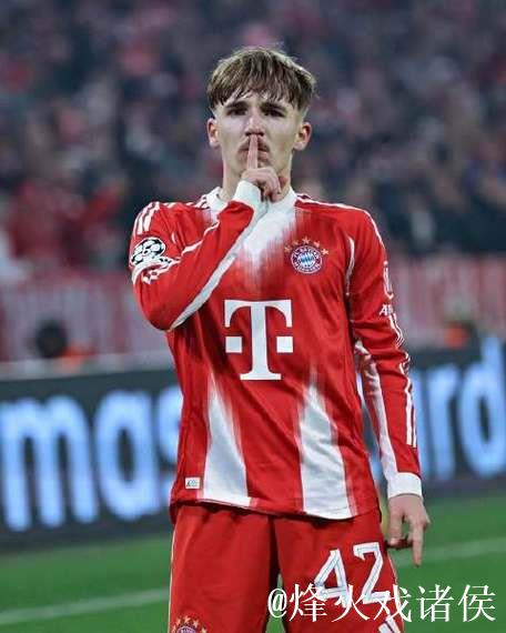 17岁卡尔居:欧冠新赛制最年轻连续三场破门者 17岁卡尔居:欧冠新赛制最年轻连续三场破门者